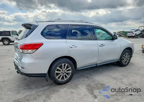 2013 Nissan Pathfinder S z USA, uszkodzony, nr VIN 5N1AR2MN8DC673758